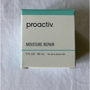 Proactive Moisture Repair for Acne Prone Skin